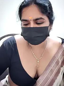 Freechat rani_deepa on StripChat