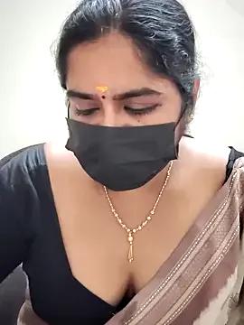 Freechat rani_deepa on StripChat