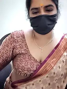 Freechat rani_deepa on StripChat