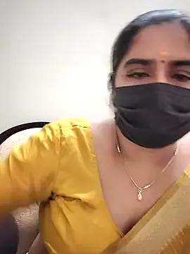 Freechat rani_deepa on StripChat