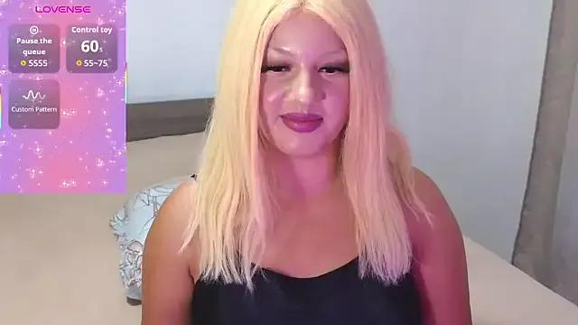 rosebelle11111 on StripChat