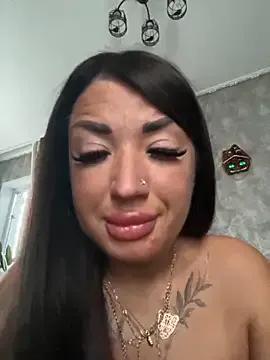 StripChat RuslanaXX is Freechat RuslanaXX — Lick pussy