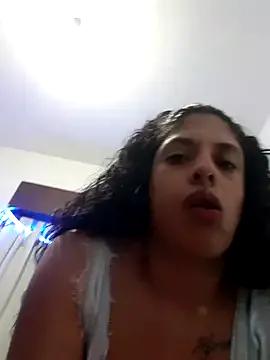 Shura_xxxBig on StripChat