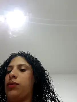 Shura_xxxBig on StripChat