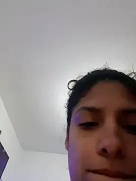 Shura_xxxBig on StripChat