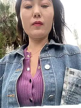 sunny-520 on StripChat 