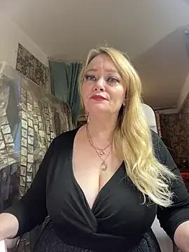 Freechat Sweet-blonde on StripChat
