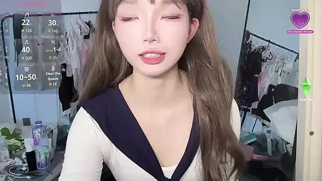 Freechat Yiyi-707 on StripChat