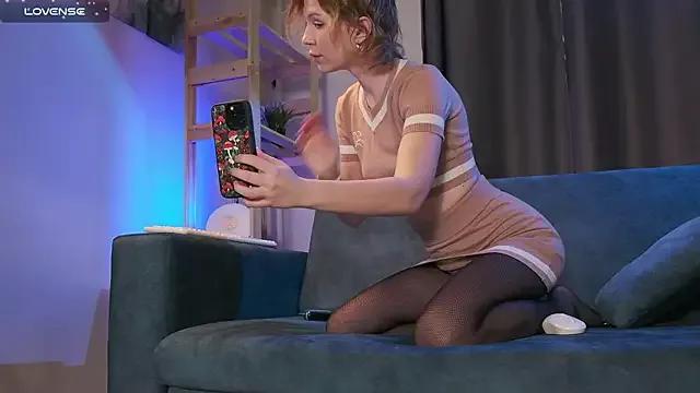 Freechat your_carrie on StripChat