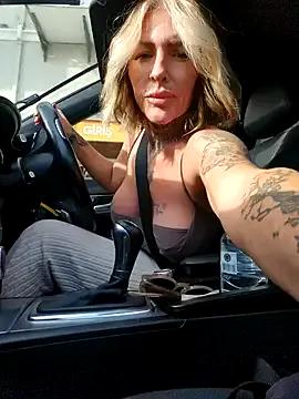 YourMommyBlair — Group on StripChat